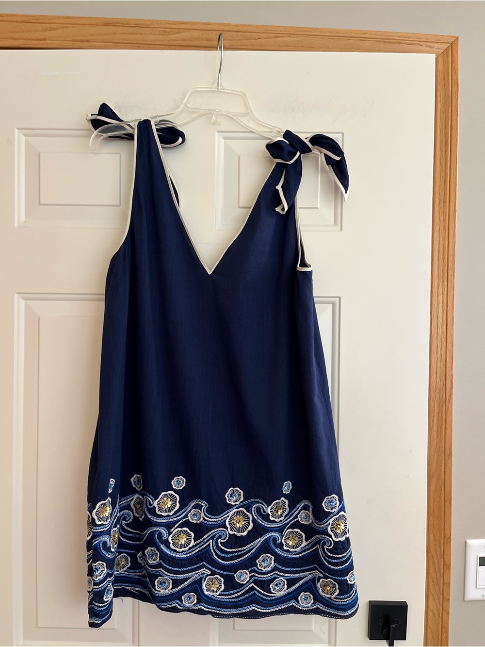 Women’s Anthropologie blue Wave embroidered sequined sleeveless mini dress.Large - Picture 8 of 15
